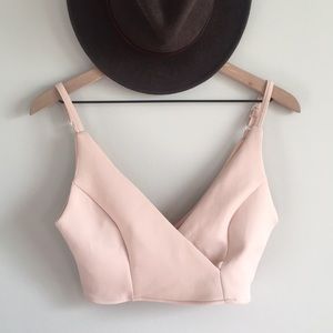 ✨V Neck Crop Top✨